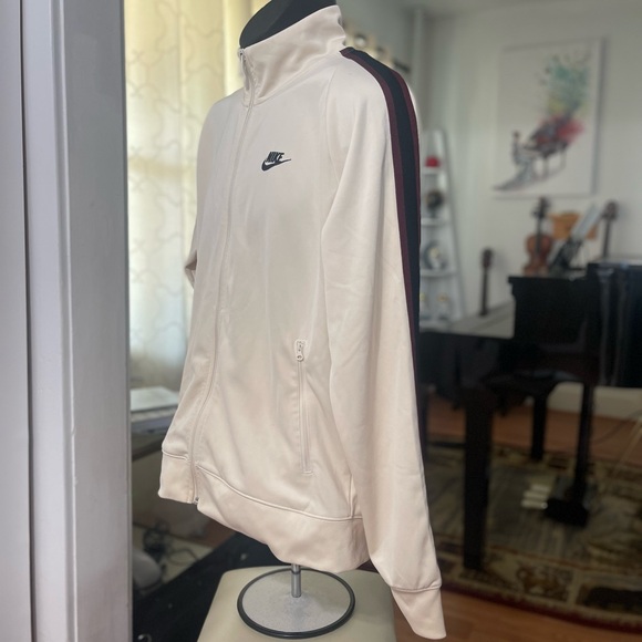 EUC Men’s Size Large  Nike Y2K Tribute Striped Track Jacket In Like Cream Color - Picture 9 of 14